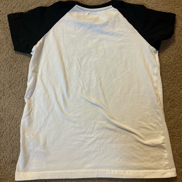 Stranger Things hellfire shirt - Picture 2 of 8